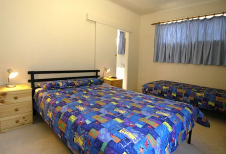 Island Coastal Units - Coogee Beach Accommodation 2