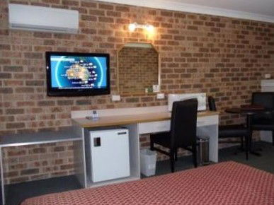Town And Country Motor Inn Tamworth - Coogee Beach Accommodation 1