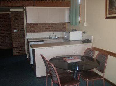 Alpine Gables Motel - Coogee Beach Accommodation 2