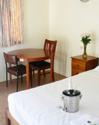 Stayinn Motel - Coogee Beach Accommodation 1