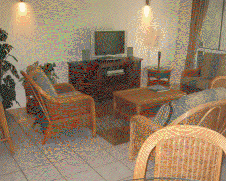 Coral Horizons Beachfront Apartments - Coogee Beach Accommodation 4