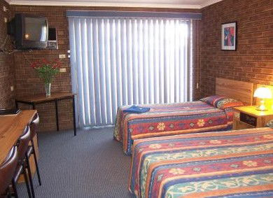 Best Western Garden Court Motel - Coogee Beach Accommodation 1