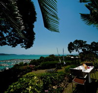 Whitsunday Moorings B and B - Coogee Beach Accommodation