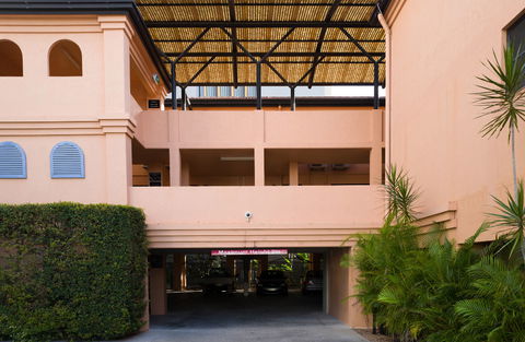 Central Plaza Apartments - Coogee Beach Accommodation 5