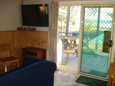 Paradise Park Cabins - Coogee Beach Accommodation 3