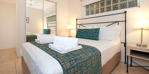 The Newport On Macrossan - Coogee Beach Accommodation 3