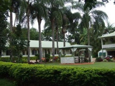 Yungaburra Park Motel - Coogee Beach Accommodation 0