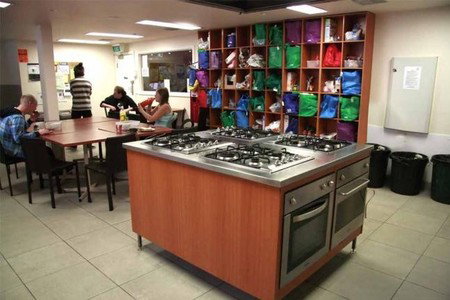 Habitat HQ - Coogee Beach Accommodation 2