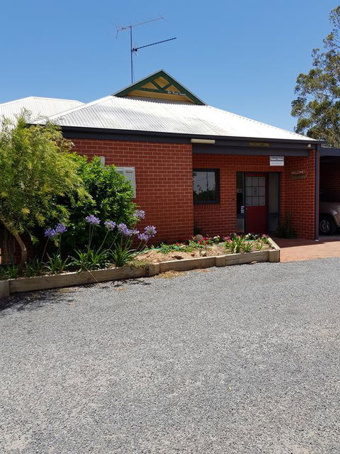 Wentworth Central Motor Inn - Wentworth - Coogee Beach Accommodation 4