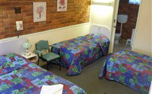 Tocumwal Motel - Tocumwal - Coogee Beach Accommodation 3
