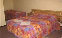 Wagon Wheel Motel And Units - Coonabarabran - Coogee Beach Accommodation 0