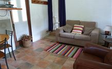 Kangadoo Cottage - Coogee Beach Accommodation 6