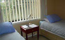Busy Buzz - Coogee Beach Accommodation 1