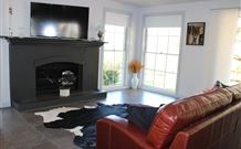 Cedar Grove - - Coogee Beach Accommodation 5