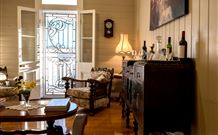 Charlton House - Coogee Beach Accommodation 3