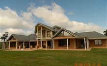 Craggy Glen - Coogee Beach Accommodation 0