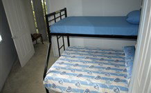 Surf House Narrawallee - Coogee Beach Accommodation 2
