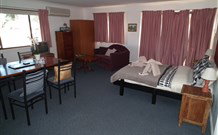 Amelies - Coogee Beach Accommodation 2
