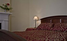 Devon Long Barn Bowral - Coogee Beach Accommodation 0