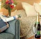 Escape  Valentine - Coogee Beach Accommodation