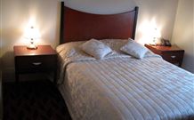 Sutton Tops Cottage - Coogee Beach Accommodation 4