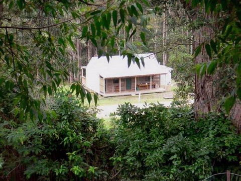 Coach Cottage - Coogee Beach Accommodation 8