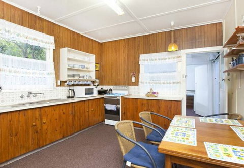 Pass And Pause Holiday Bed And Breakfast Accommodation - Coogee Beach Accommodation 1