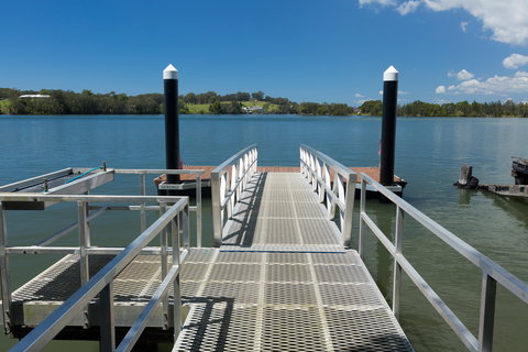 Cranford Waterfront Cottage - Coogee Beach Accommodation 12