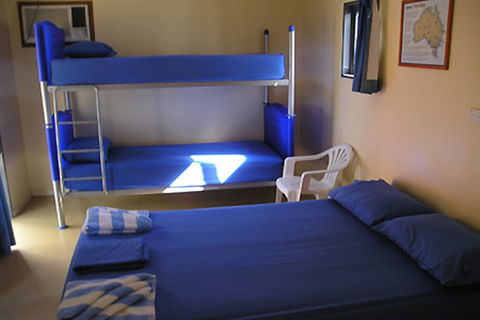 Rockhampton YHA - Coogee Beach Accommodation 3