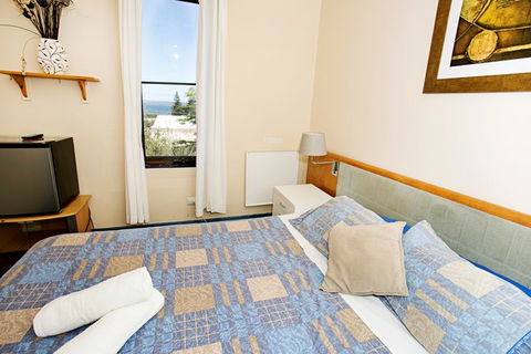 Albany YHA - Coogee Beach Accommodation 5