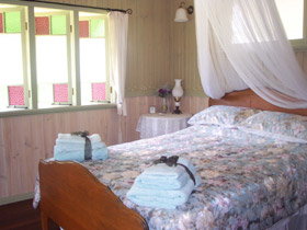 Flora Alba Accommodation - Coogee Beach Accommodation 0