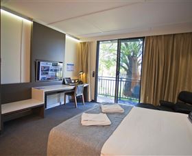 Kings Park Accommodation - Coogee Beach Accommodation 0