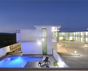 Potter's Oceanside Motel - Coogee Beach Accommodation 0
