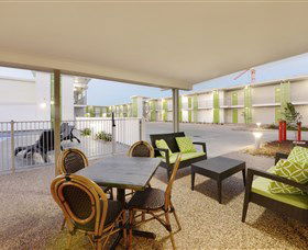 Potter's Oceanside Motel - Coogee Beach Accommodation 1