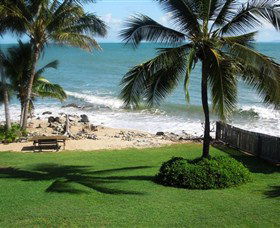 Mackay Beach Accommodation - Iluka - Coogee Beach Accommodation 0