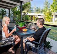 Main Beach Tourist Park - Coogee Beach Accommodation