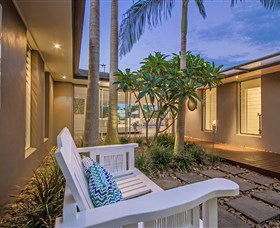 Malibu Shores At Vogue Holiday Homes - Coogee Beach Accommodation 3