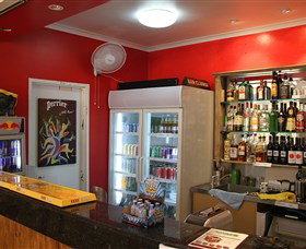 Gold Coast Backpackers - Coogee Beach Accommodation 1