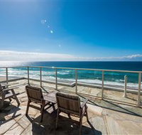 Beachfront Viscount - Coogee Beach Accommodation