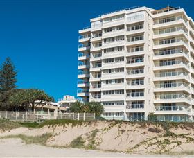 Beachfront Viscount - Coogee Beach Accommodation 1