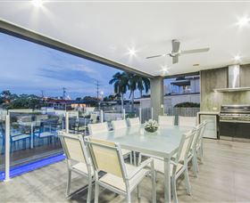 The Grand At Vogue Holiday Homes - Coogee Beach Accommodation 2