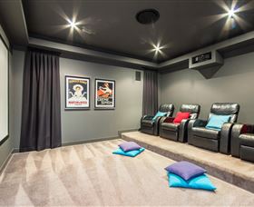 The Grand At Vogue Holiday Homes - Coogee Beach Accommodation 3
