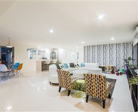 Laguna Bay At Vogue Holiday Homes - Coogee Beach Accommodation 3