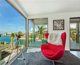 Riviera Waters At Vogue Holiday Homes - Coogee Beach Accommodation 0