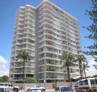 Pacific Regis Holiday Apartments - Coogee Beach Accommodation