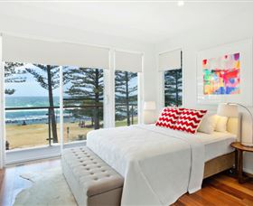 Bujerum Apartments On Burleigh - Coogee Beach Accommodation 3