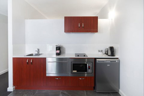 Abode Narrabundah - Coogee Beach Accommodation 3