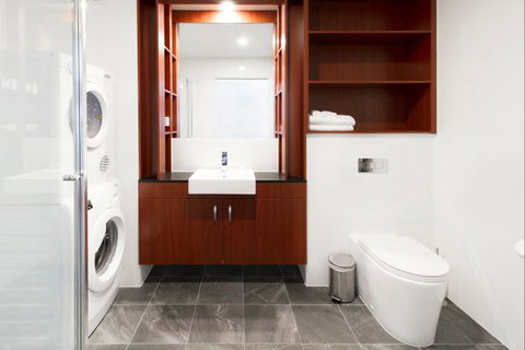 Abode Narrabundah - Coogee Beach Accommodation 4