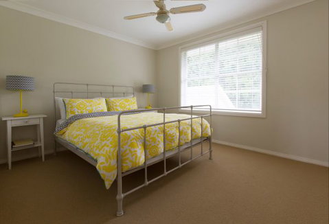 Ashgrove House: Farm Club Australia - Coogee Beach Accommodation 18