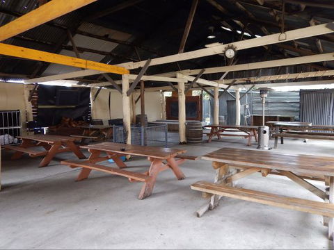 Club House Hotel - Coogee Beach Accommodation 3
